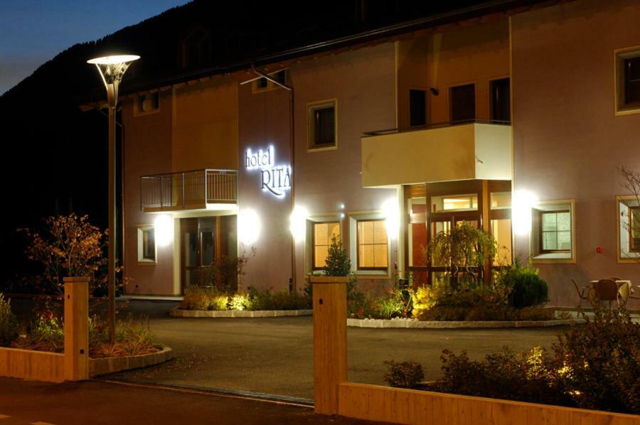 Da Rita Hotel Condino Exterior photo